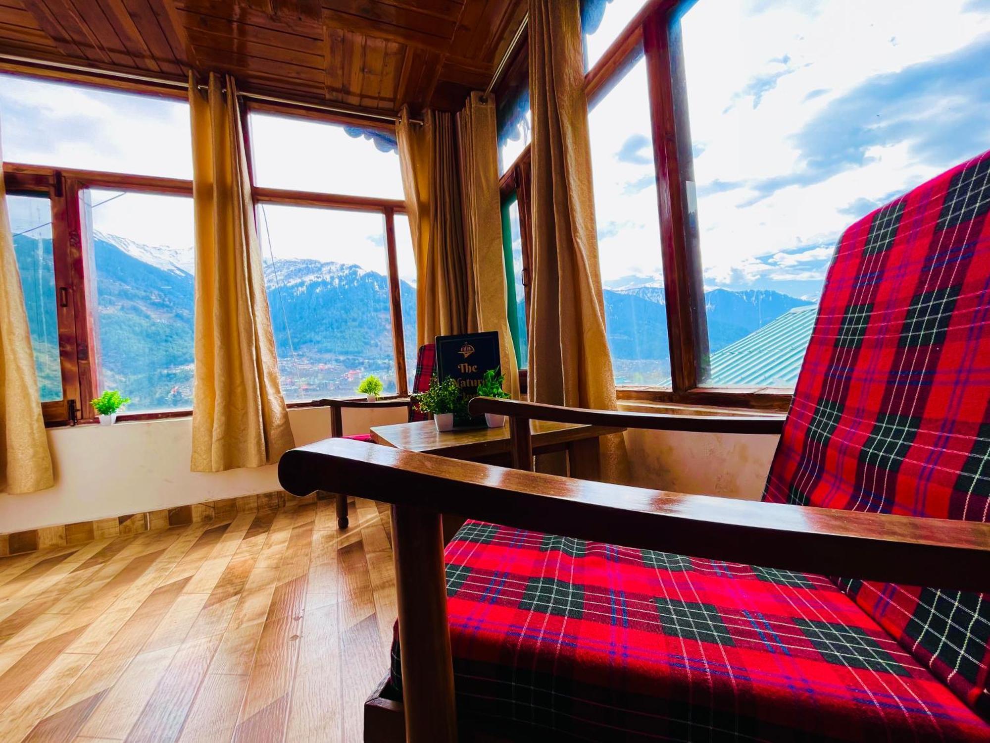 Himalayan Nomad Cottage, Manali ! All 2 Bedroom Independent Cottages ! Personal Lawn Every Cottage ! Parking ! Scenic Mountains View ! Spacious Rooms ! Exterior photo