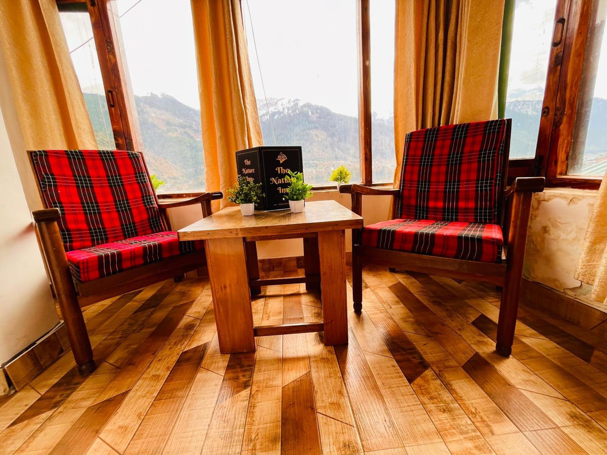Himalayan Nomad Cottage, Manali ! All 2 Bedroom Independent Cottages ! Personal Lawn Every Cottage ! Parking ! Scenic Mountains View ! Spacious Rooms ! Exterior photo