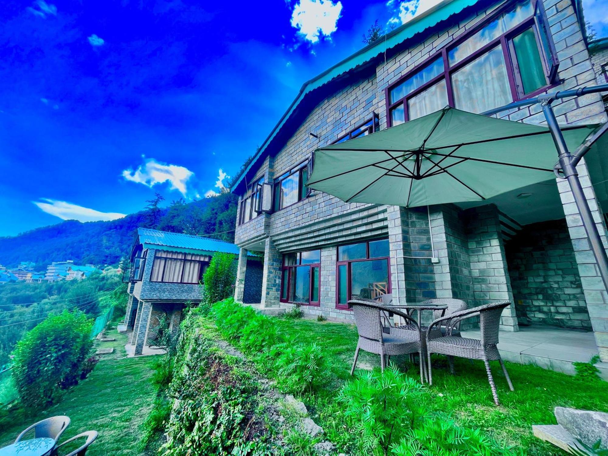 Himalayan Nomad Cottage, Manali ! All 2 Bedroom Independent Cottages ! Personal Lawn Every Cottage ! Parking ! Scenic Mountains View ! Spacious Rooms ! Exterior photo