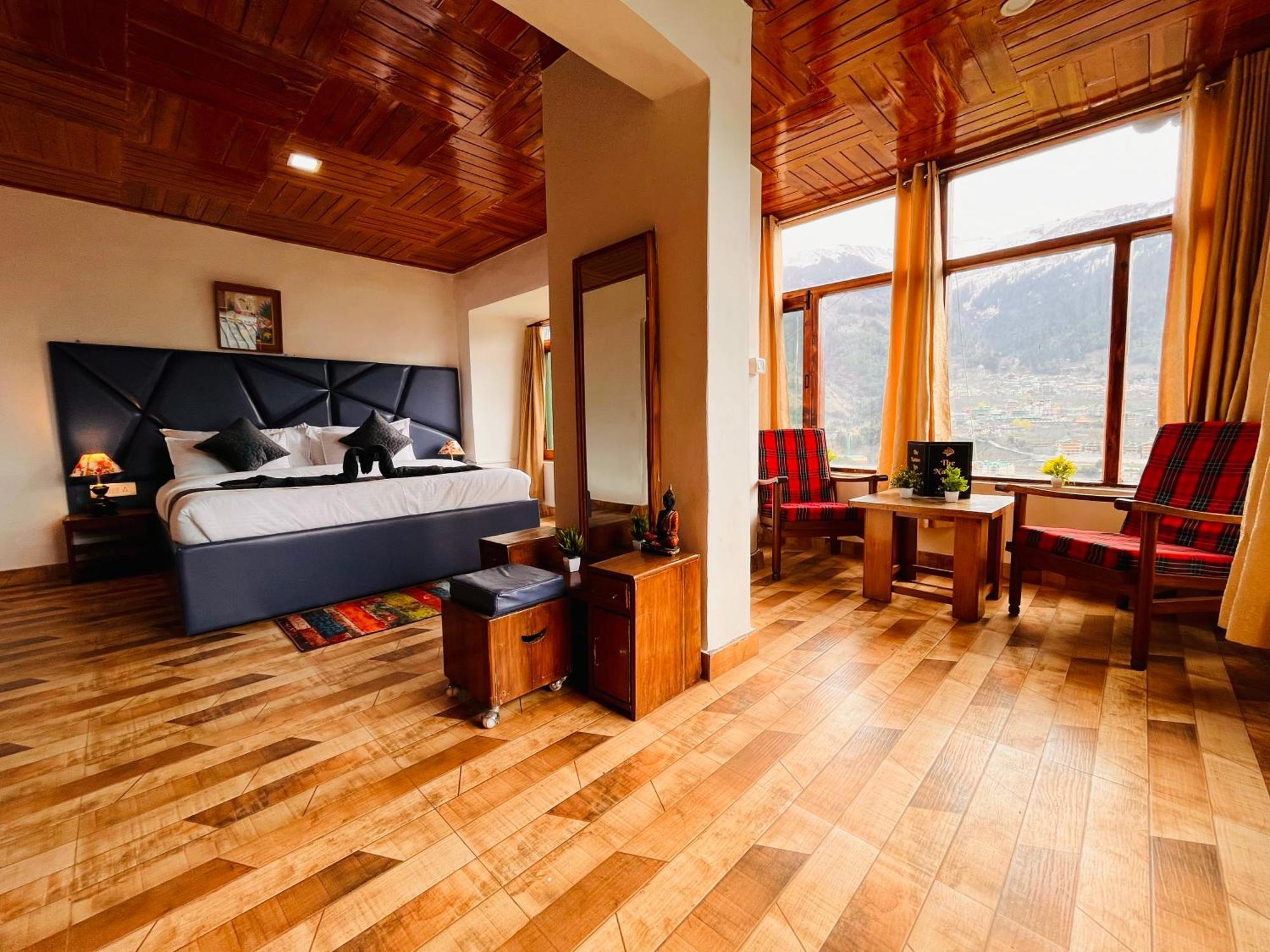 Himalayan Nomad Cottage, Manali ! All 2 Bedroom Independent Cottages ! Personal Lawn Every Cottage ! Parking ! Scenic Mountains View ! Spacious Rooms ! Exterior photo