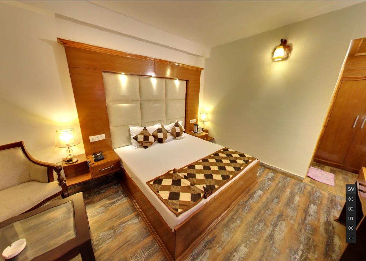 Himalayan Nomad Cottage, Manali ! All 2 Bedroom Independent Cottages ! Personal Lawn Every Cottage ! Parking ! Scenic Mountains View ! Spacious Rooms ! Exterior photo