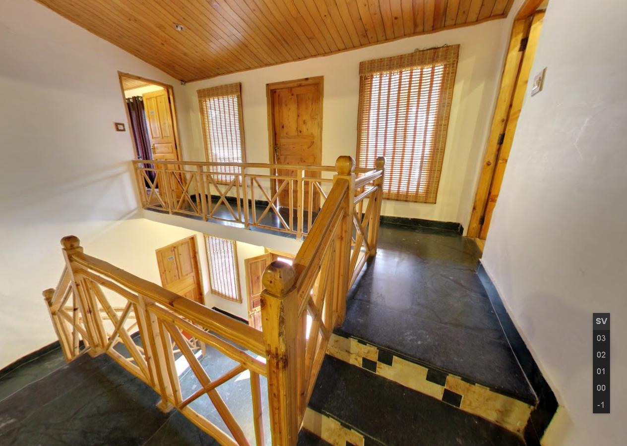 Himalayan Nomad Cottage, Manali ! All 2 Bedroom Independent Cottages ! Personal Lawn Every Cottage ! Parking ! Scenic Mountains View ! Spacious Rooms ! Exterior photo